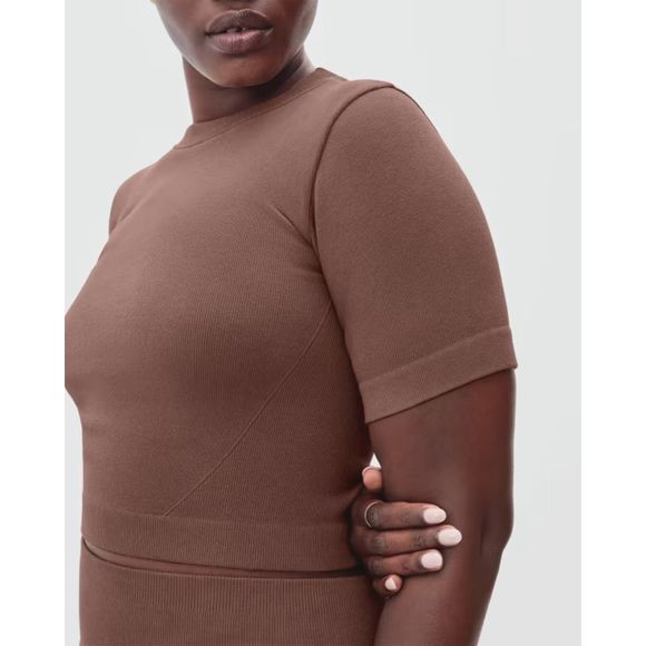 Everlane Seamless SET /Tee & Seamless Biker Short SET in Acorn Size XL/XXL 14-20 - Picture 4 of 15